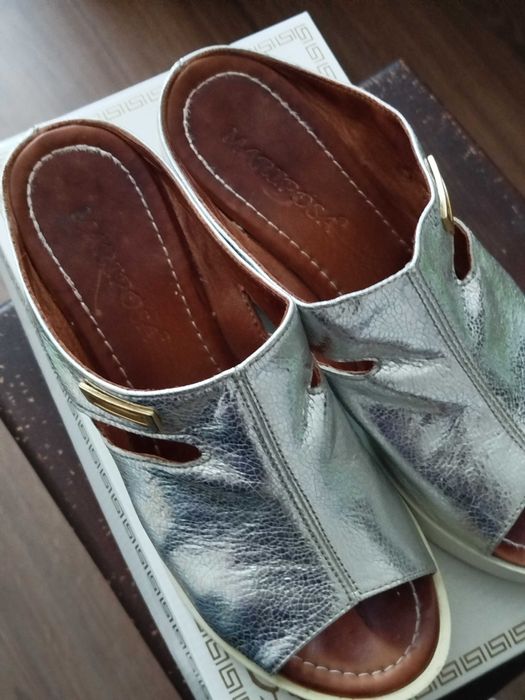 Шльопанці жіночі.Країна виробник Туреччина.