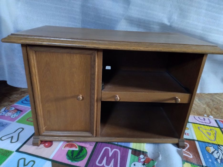 Szafka drewniana RTV