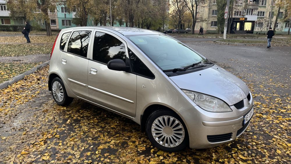Продам Mitsubishi Colt 2008 г.
