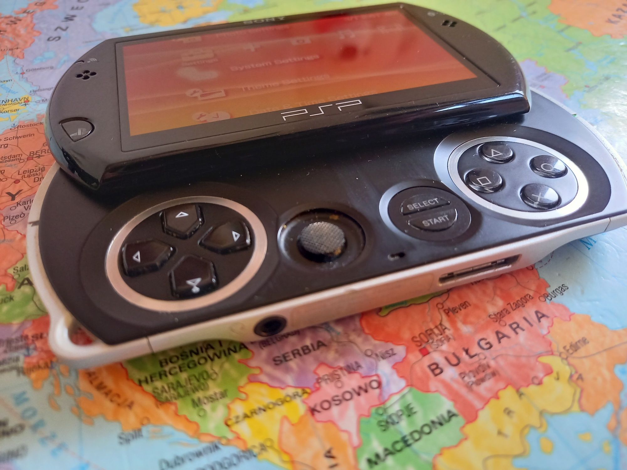 Konsola Sony psp Go N1004 16gb