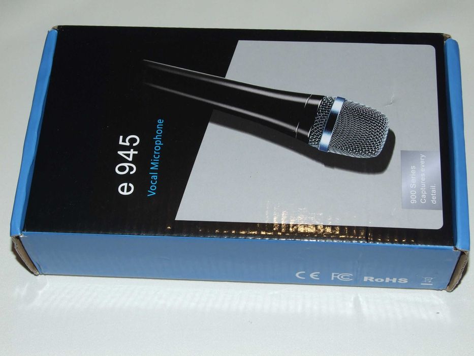 Nowy mikrofon dla wokalisty e 945