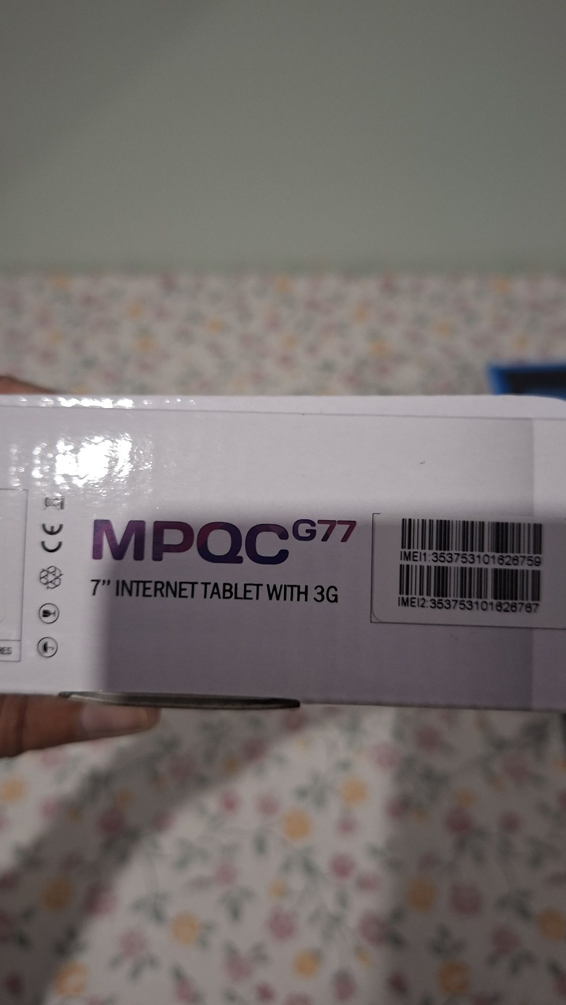 Tablet MPMANMPQCG77 8GB 3G com pouco uso