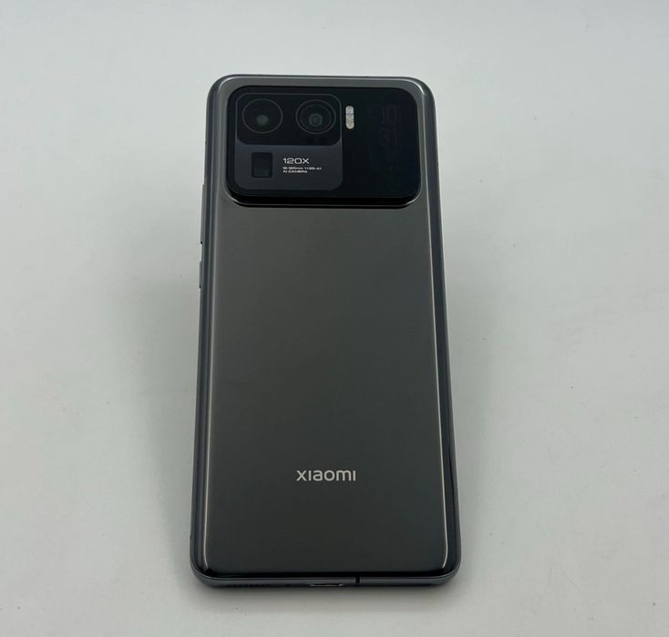 обмін Xiaomi 11 ultra black новий на щось новіше можу з моєю доплатою