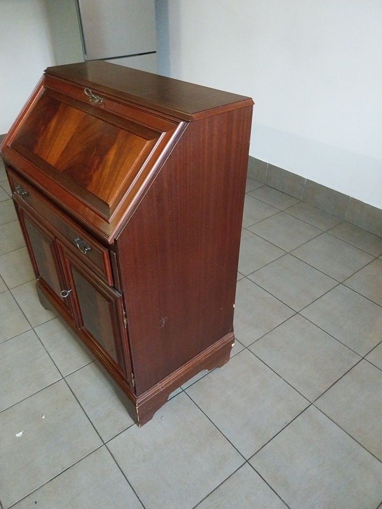 Sekretarzyk stylowy