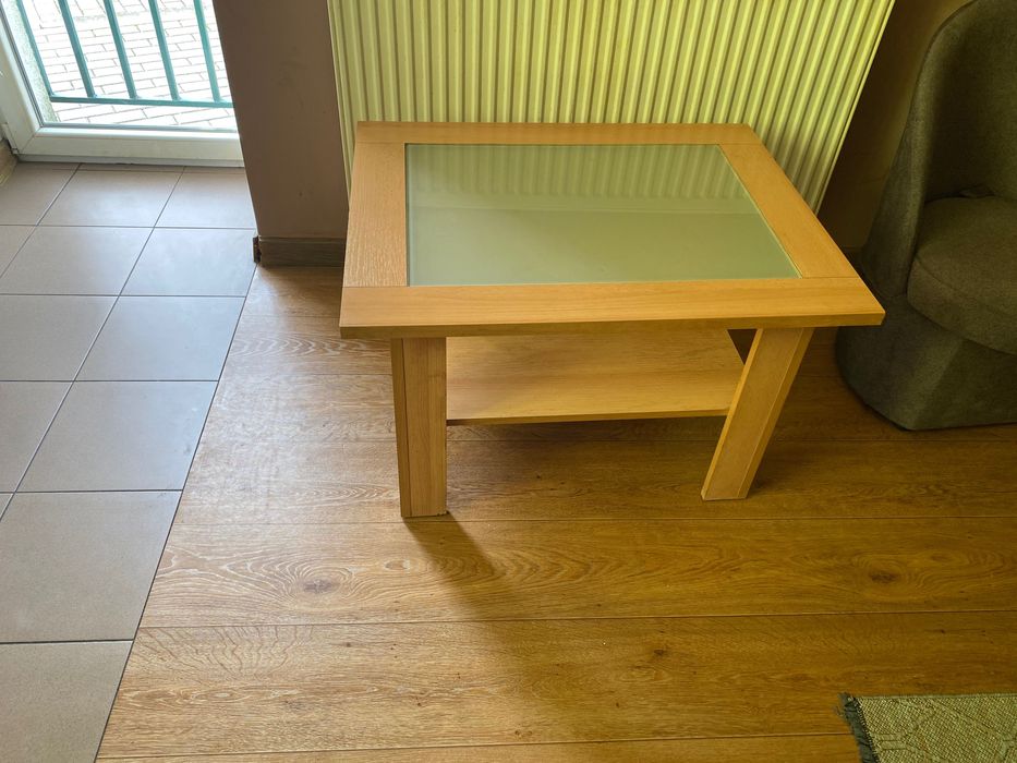 Stolik kawowy drewniany