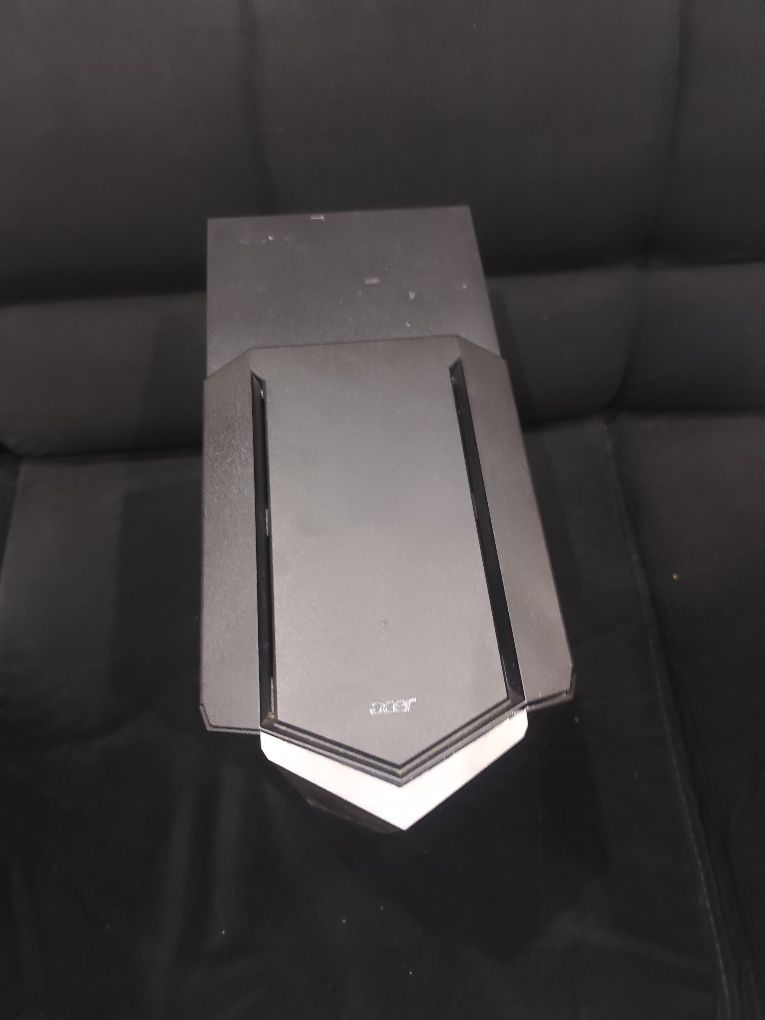 Baza pod komputer Acer nitro 50 z orginalną płyta główna zasilaczem