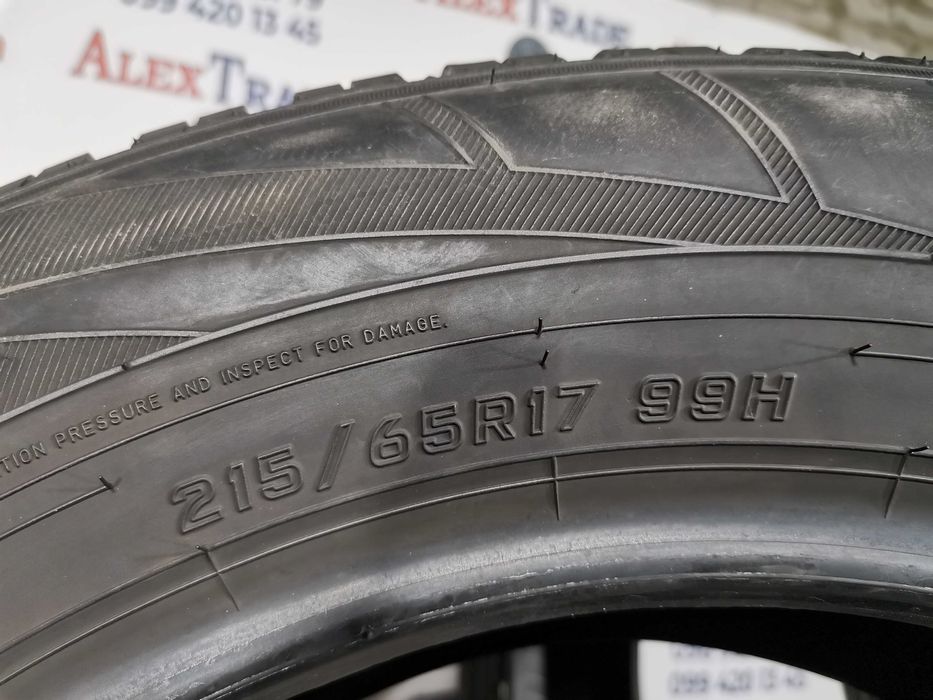 2 шт 215/65 R17 Falken EuroWinter HS01 SUV зимові шини б/у, 7-8 мм,