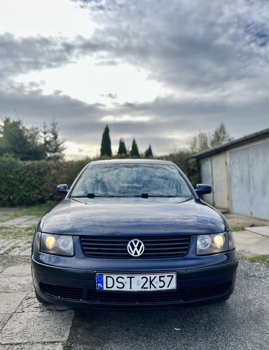 Volkswagen Passat B5 1.9 90km klima el szyby sedan
