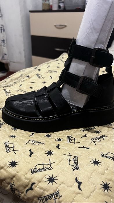 Босоножки черные кожа , одевались 2 раза