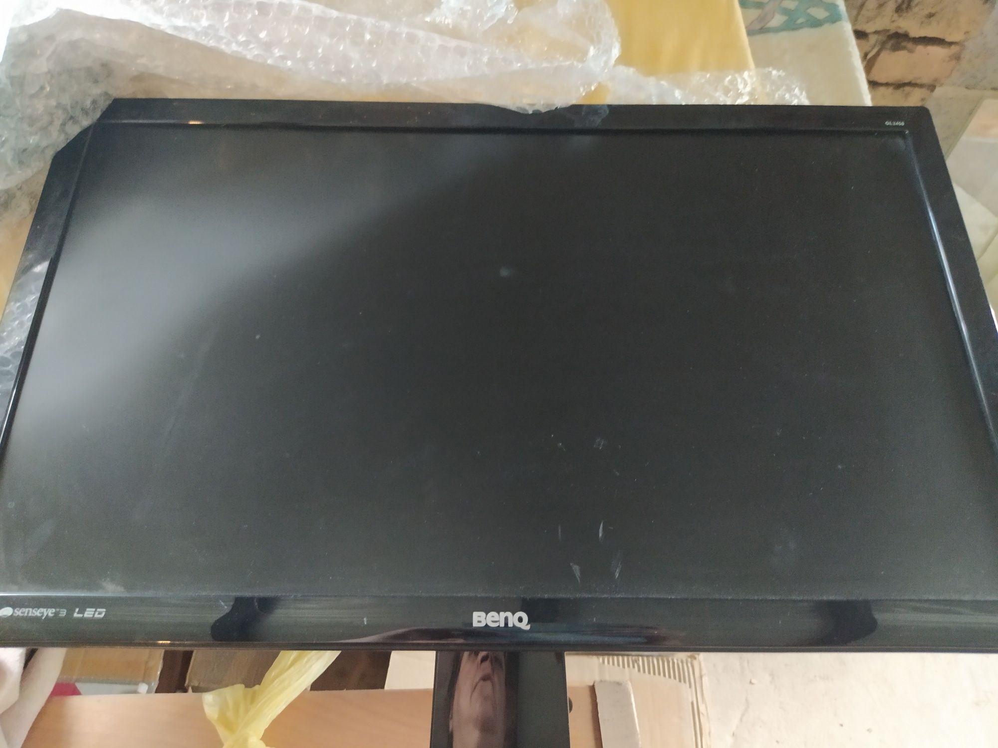 Sprzedam 2 monitory