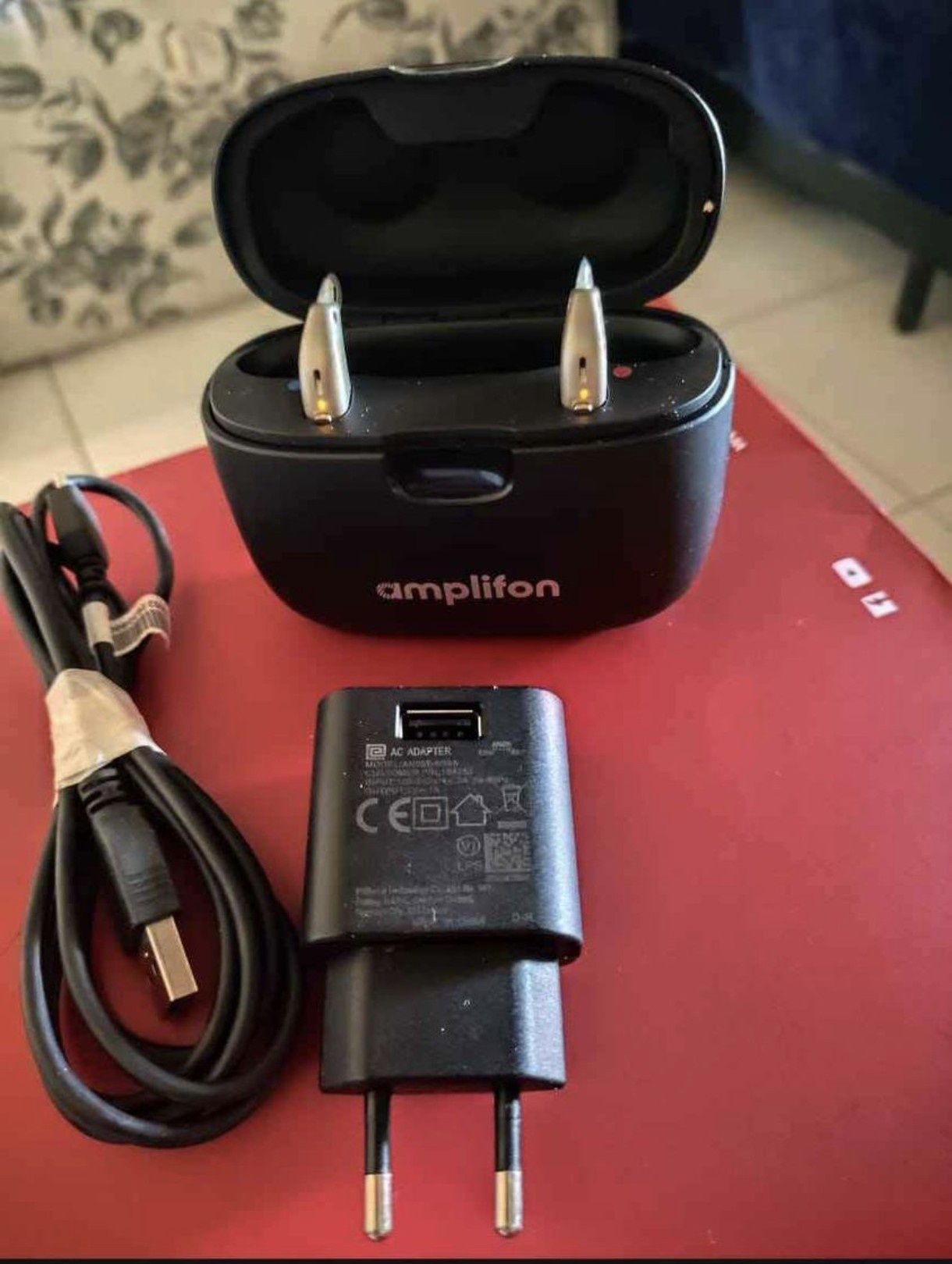 Aparelho auditivo minisom
