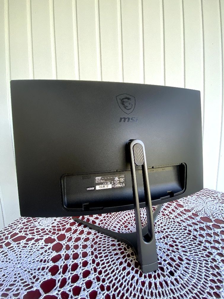 Монітор MSI Optix G24