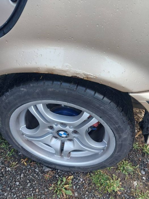 Продам BMW E36 1.8бензин