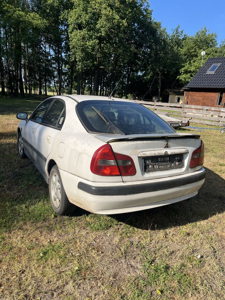 Mitsubihi Carisma