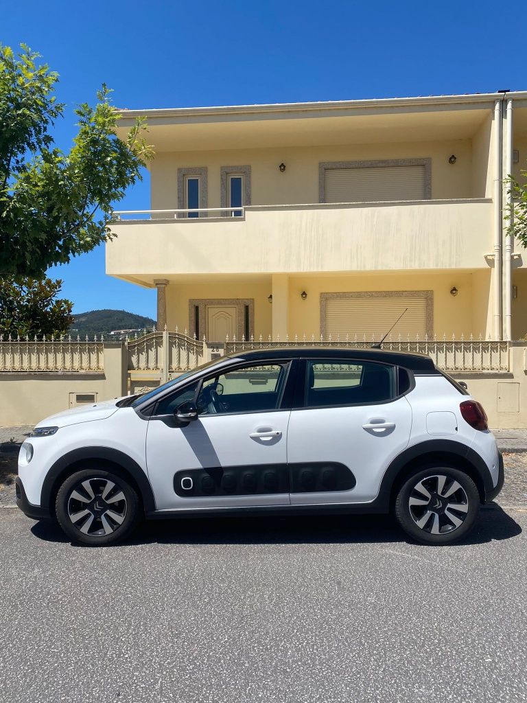 Citroën C3 2017 | 110cv | Pneus e Bateria Novos | Impecável