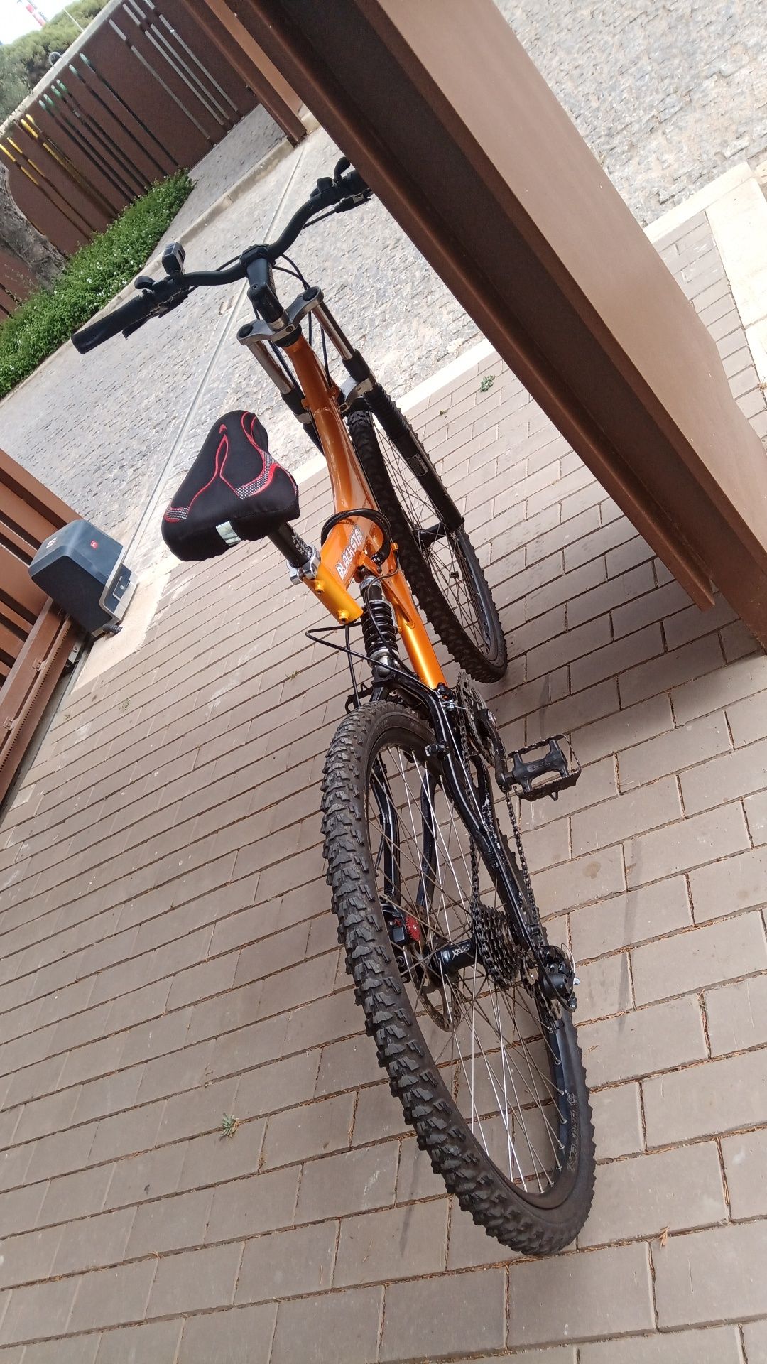 Bicicleta MTB Blackstar ARO 26  Full Suspension !
