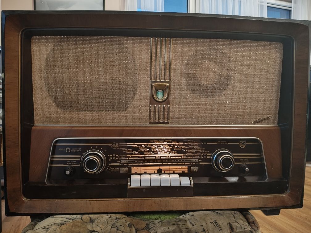 Radio lampowe Philips B6X63A