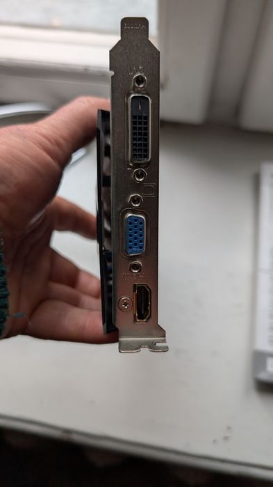 Продам відеокарта gigabyre geforce