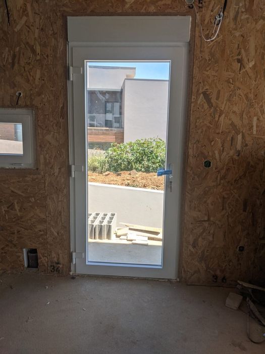 Janelas e Portas em PVC