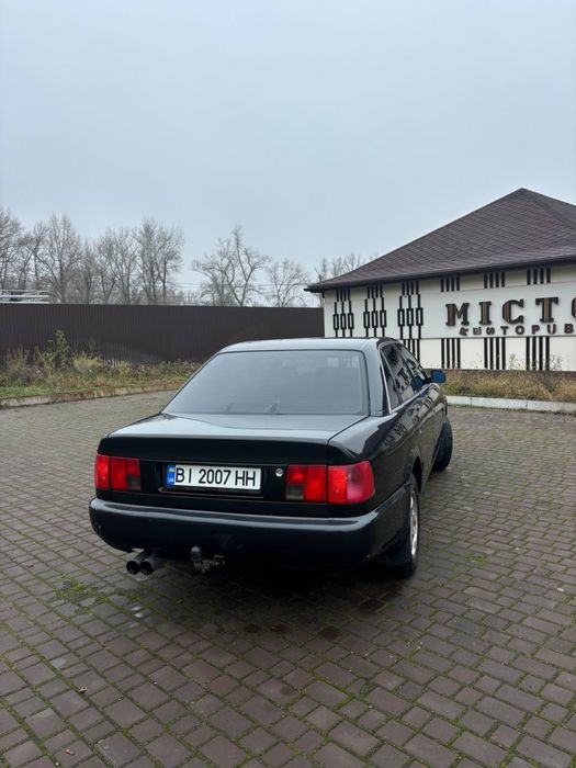 Продам Audi A6C4 1996рік 2.6