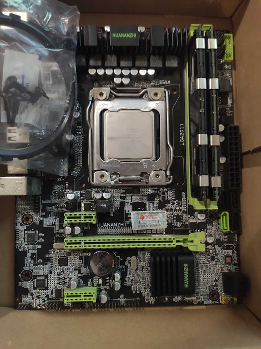 Комплект x79 2011 ПЛАТА + 32 ГБ ОЗУ 1866 мгц + 20 ПОТОК ПРОЦ + КУЛЕР!