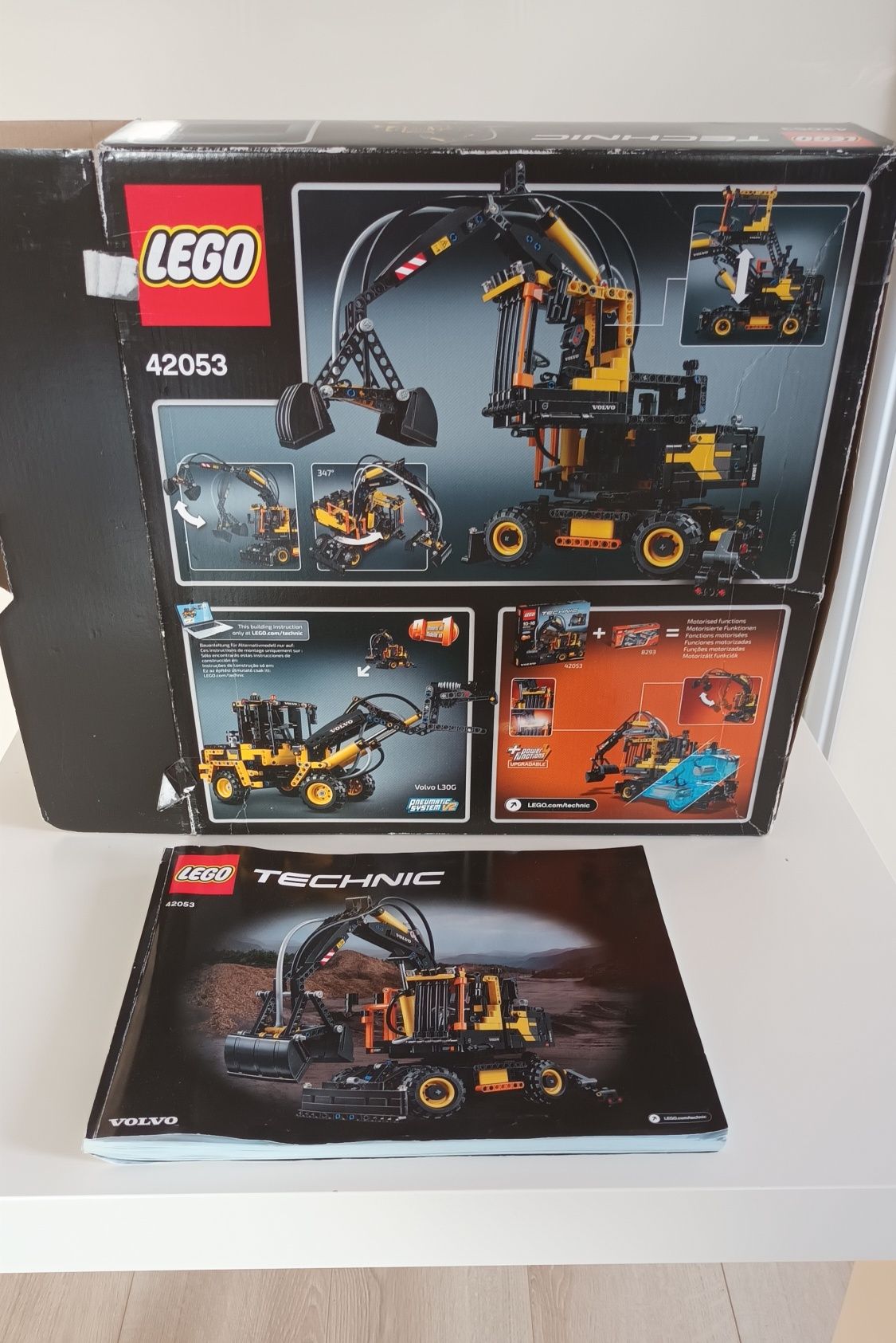 LEGO Technic 42053 - Volvo EW160E - pneumatyka