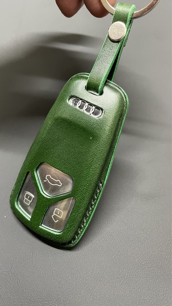 Кожаный чехол на ключ Audi, Ауди