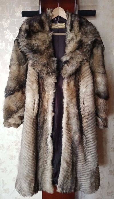 Шуба из волка, натуральная