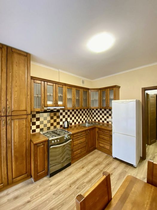 Кришталеві джерела. Голосіївський. Феофанія