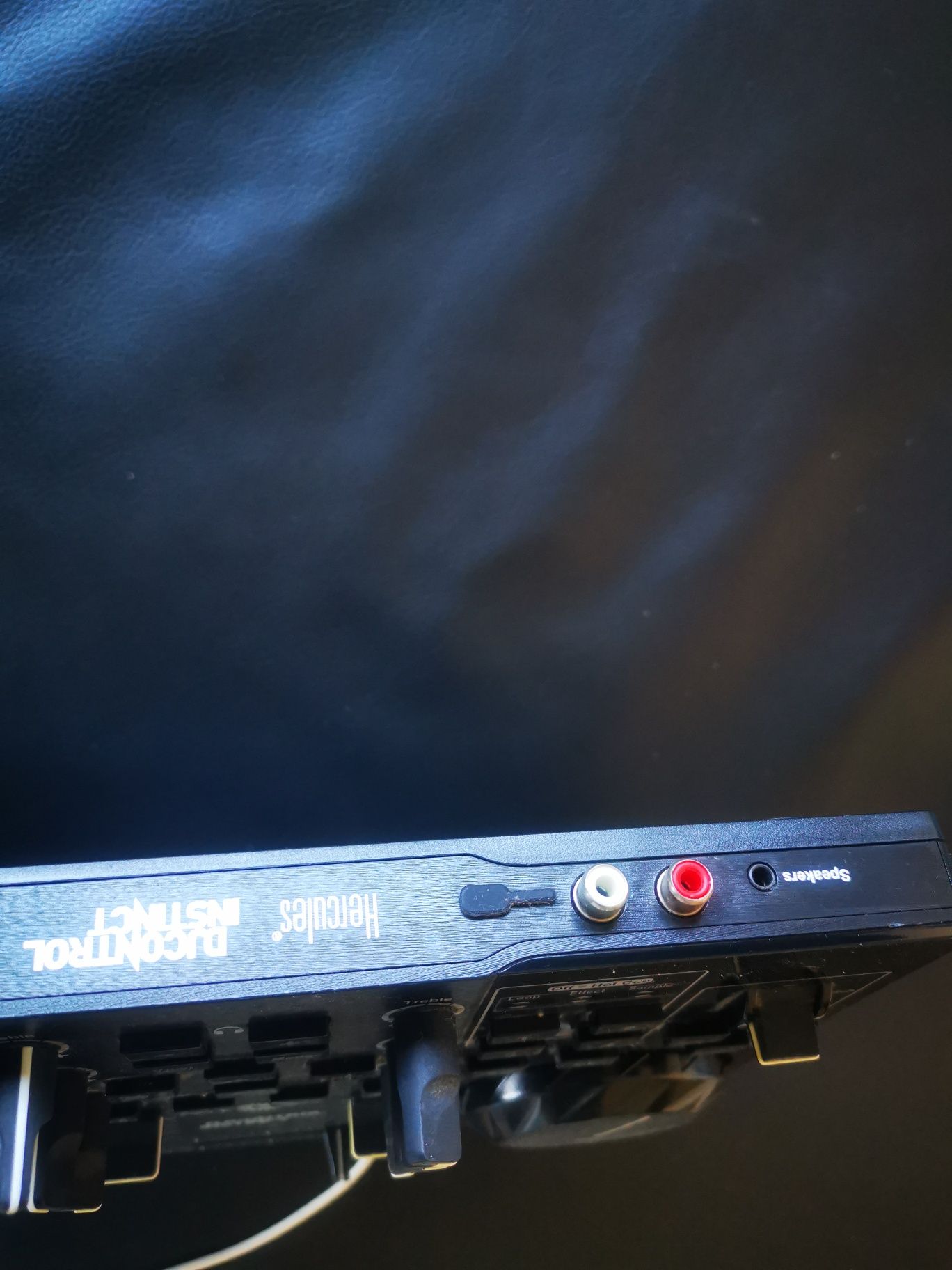Controlador dj marca hércules com portes de envio incluídos