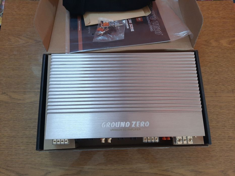 Продам усилитель Ground Zero GZUA 4SQ