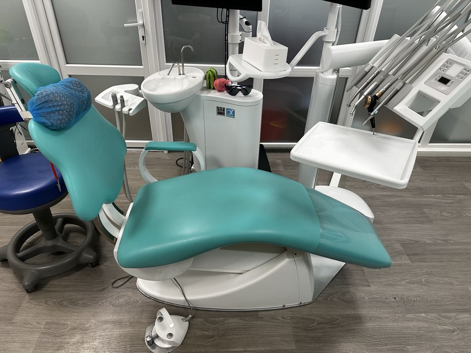 Продам установку стоматологічну