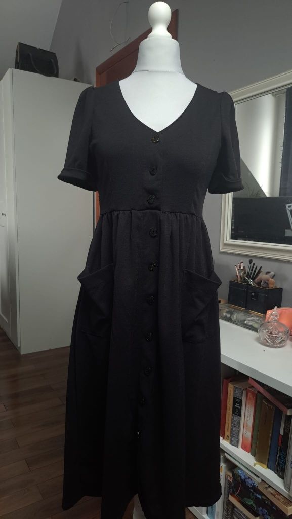 Sukienka czarna Reserved, midi rozm S(36)