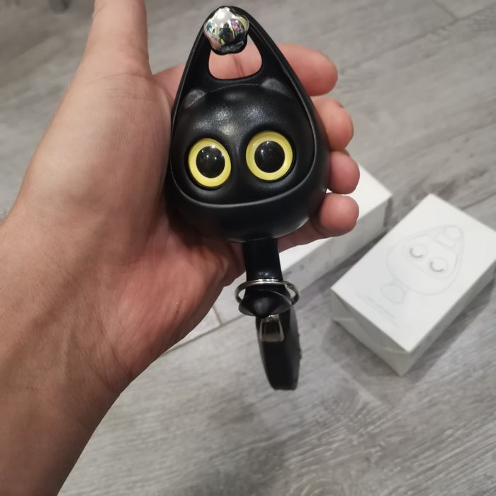 Крючек, вешалка в виде котёнка