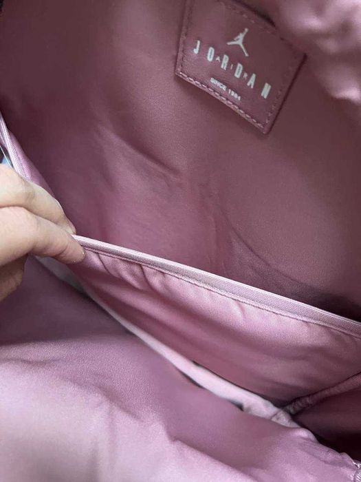 Сумка через плече Jordan MONOGRAM MINI MESSENGER Bag UNISEX Pink glaze