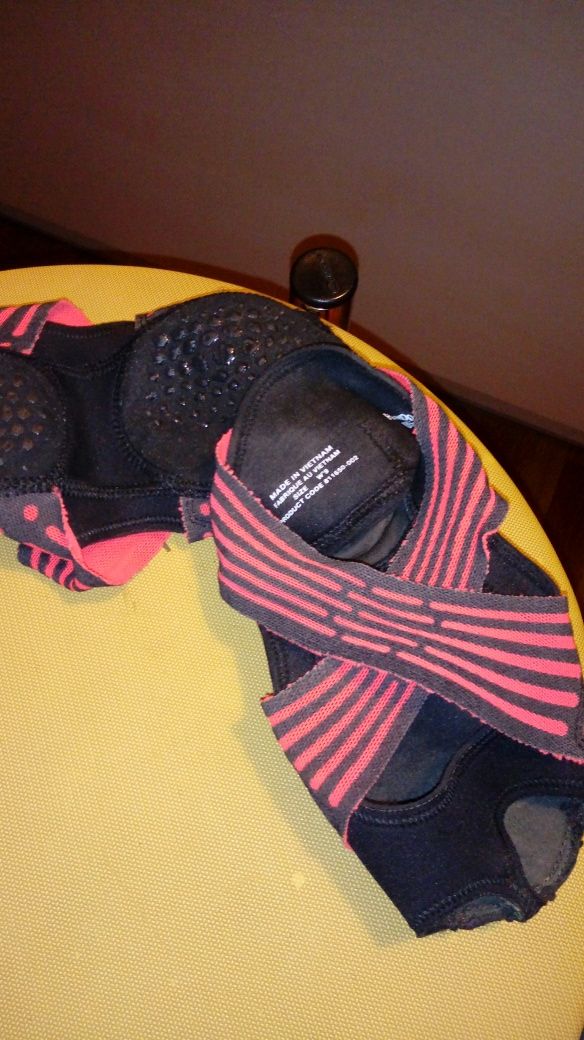 Obuwie do jogi, pilatesu.NIKE Studio Wrap.