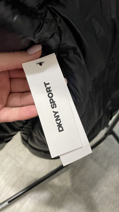Куртка DKNY оригінал