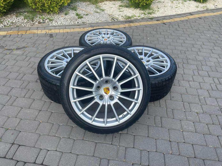 255/40R20 285/35R20 Koła zimowe PORSCHE PANAMERA 970 TURBO GTS 4S