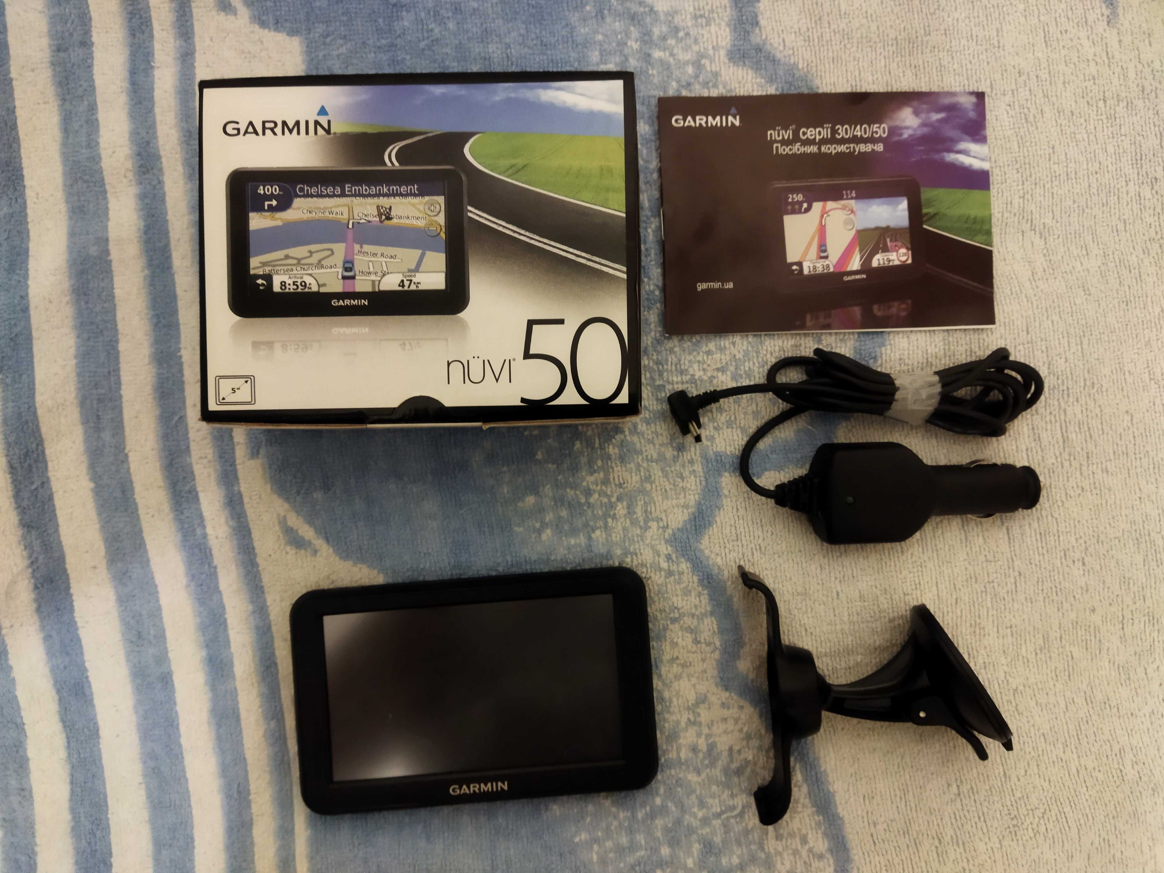 Навигатор Garmin nuvi 50.