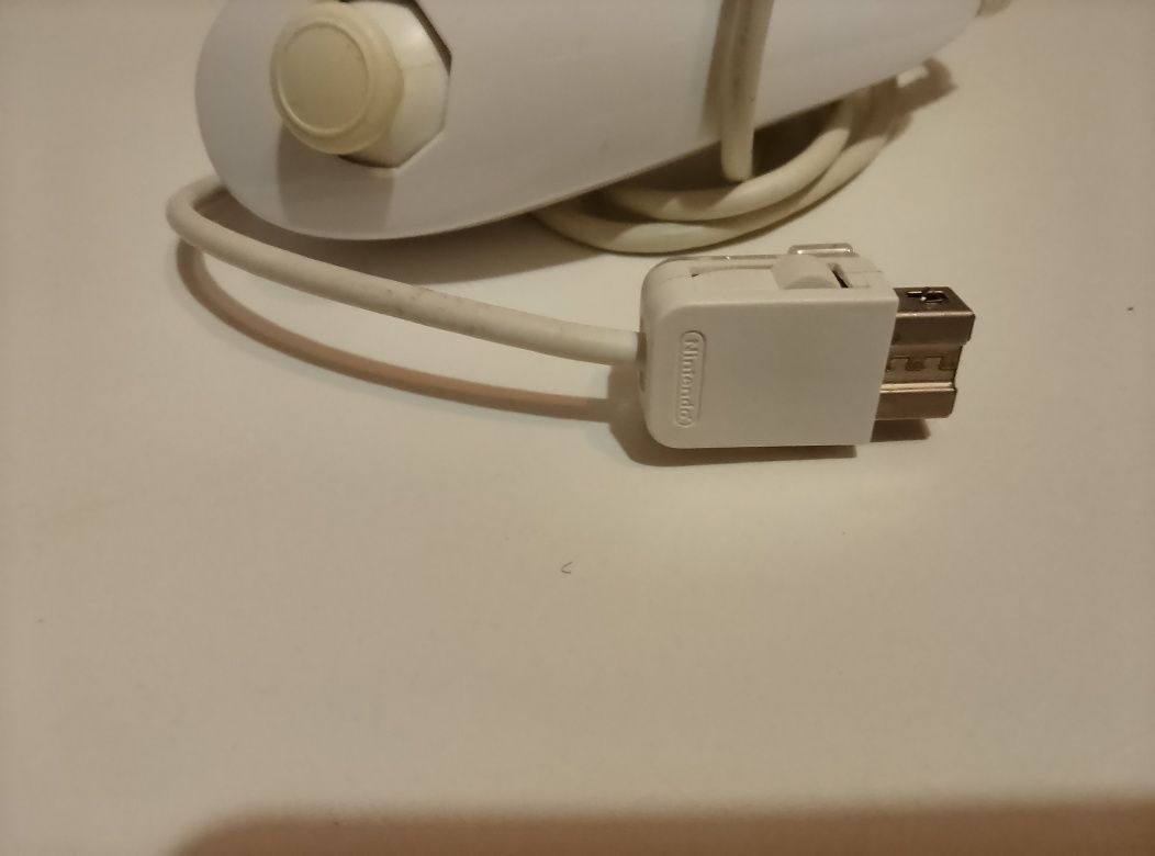 Oryginalny nunchuck Nintendo Wii Wii U