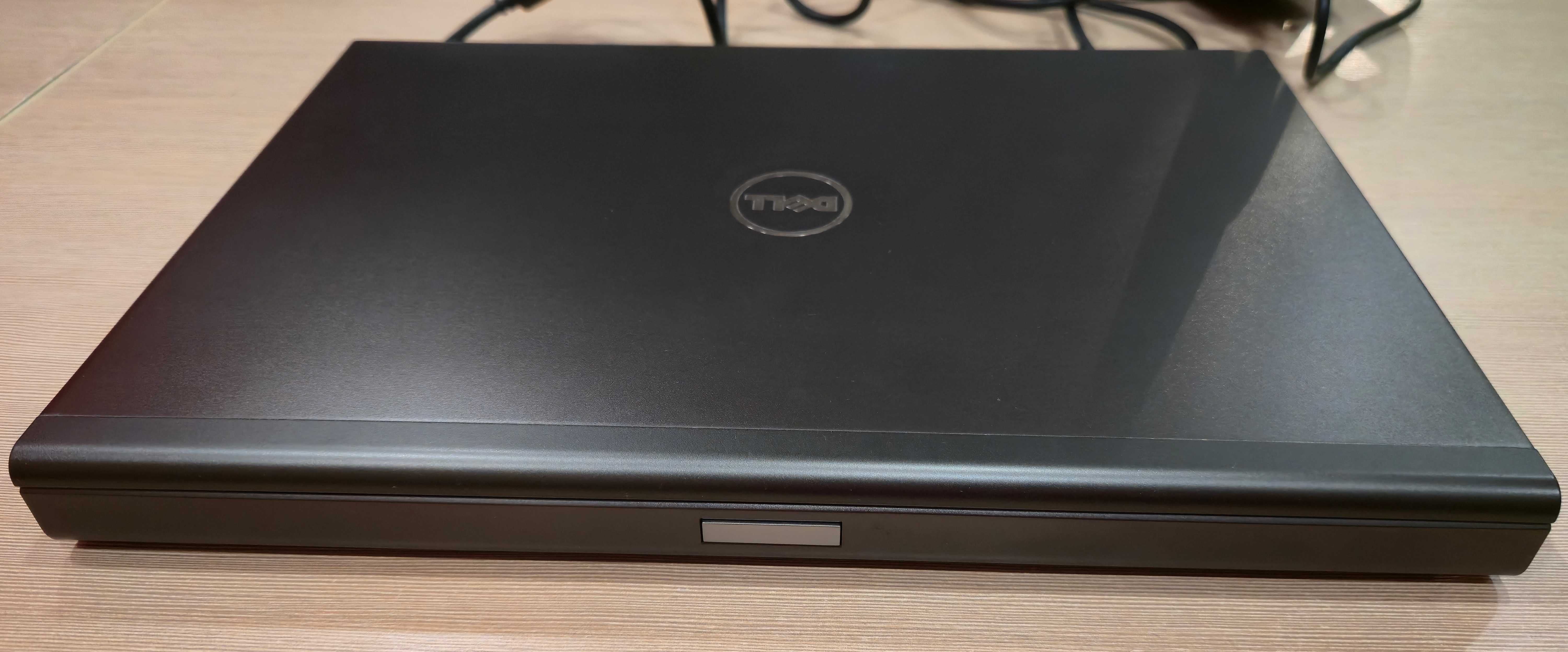 Laptop Dell Precision M4700, wizualnie jak nowy, w pełni sprawny.