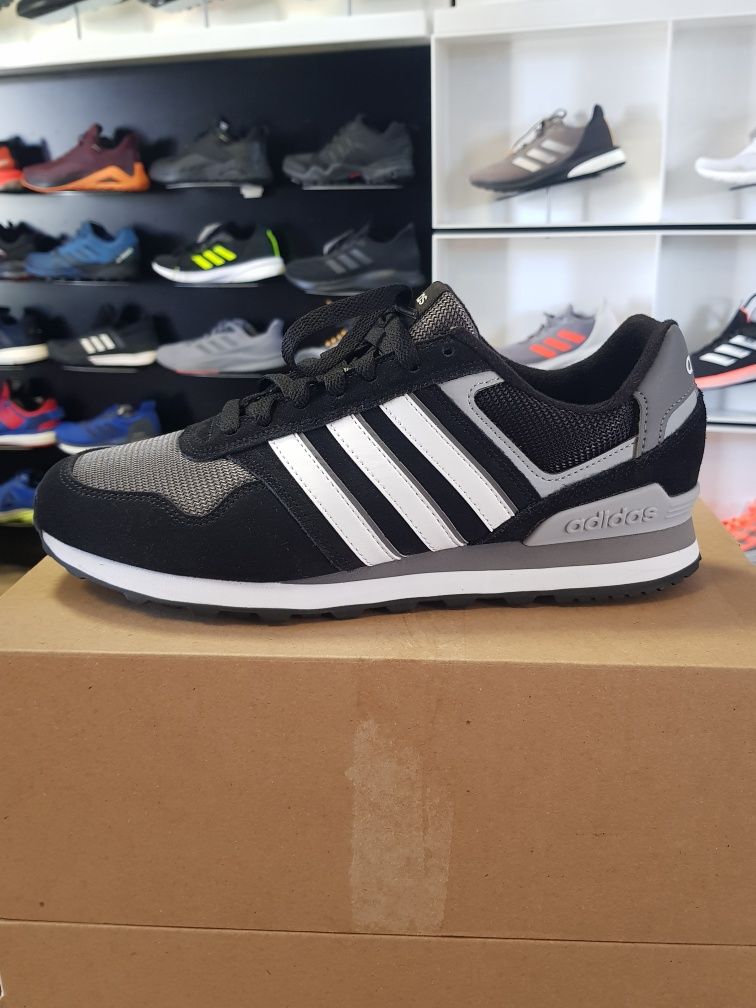 кроссовки Adidas 10K GZ8594 оригинал