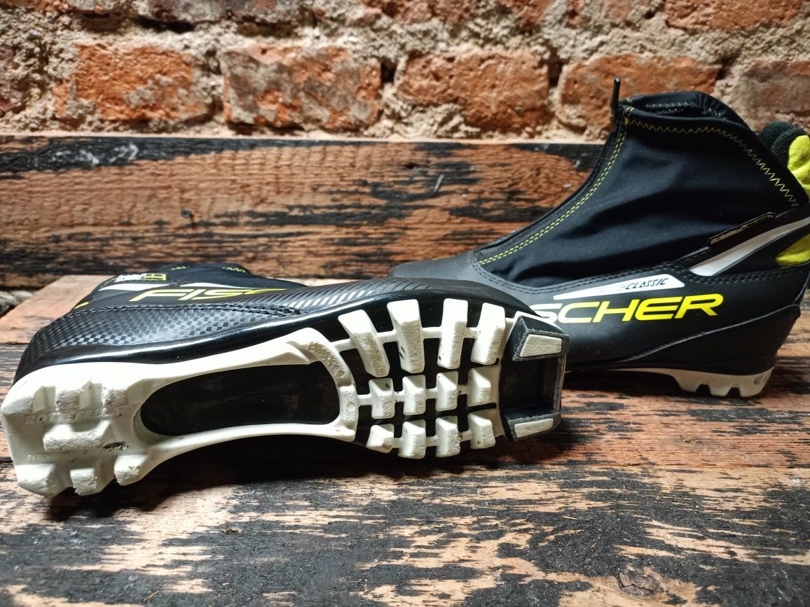 Buty do nart biegowych Fischer RC3 Classic 39 NNN