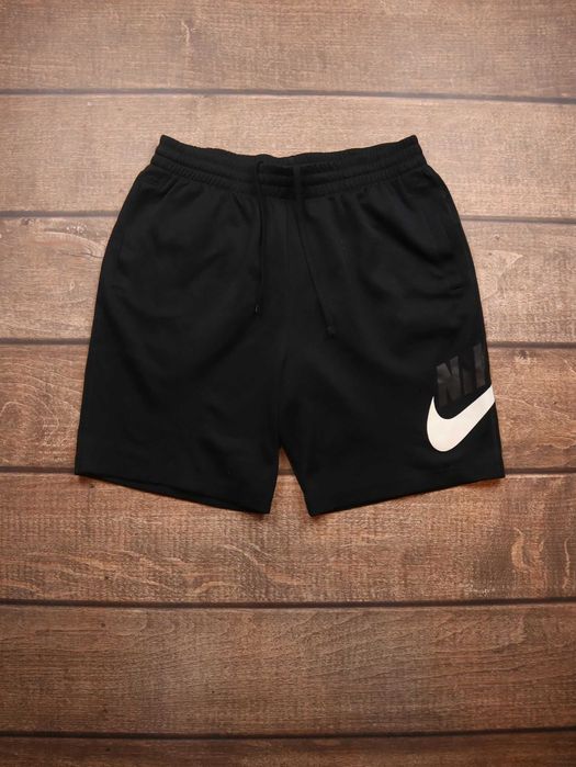 Drifit Nike Czarne krótkie spodenki szorty shorts z białym logo swoosh