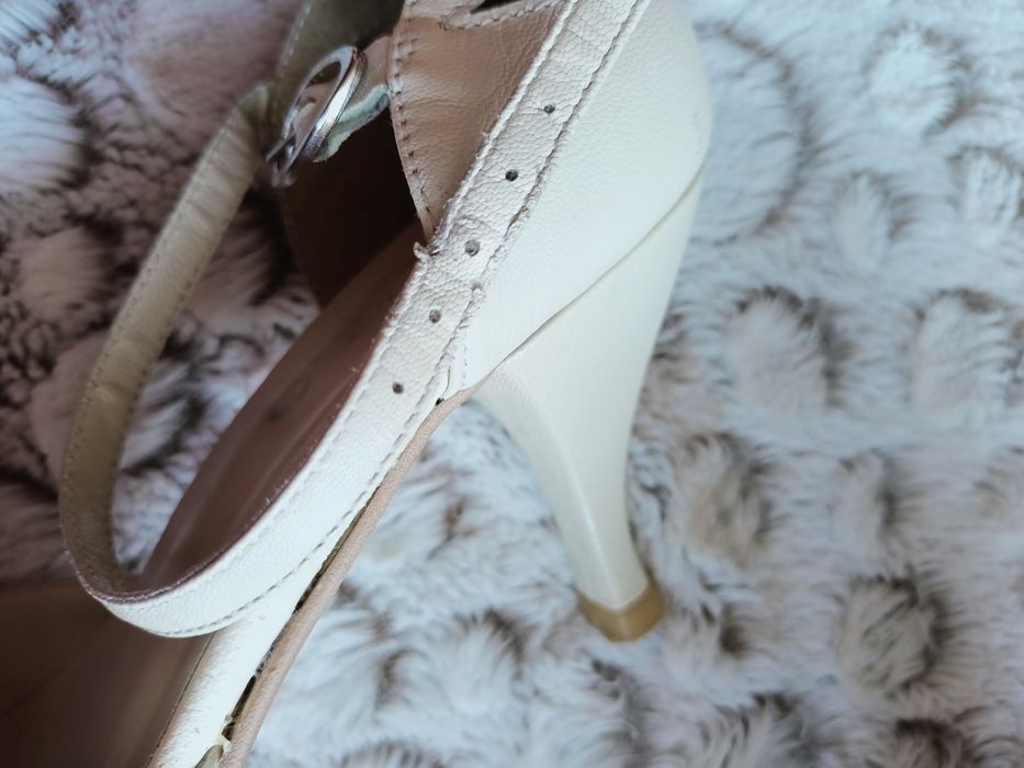 Buty skórzane Ryłko 37,5 38 białe kremowe ślubne wesele