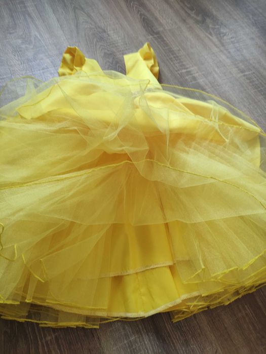 Нова святкова сукня на 4 - 7 років