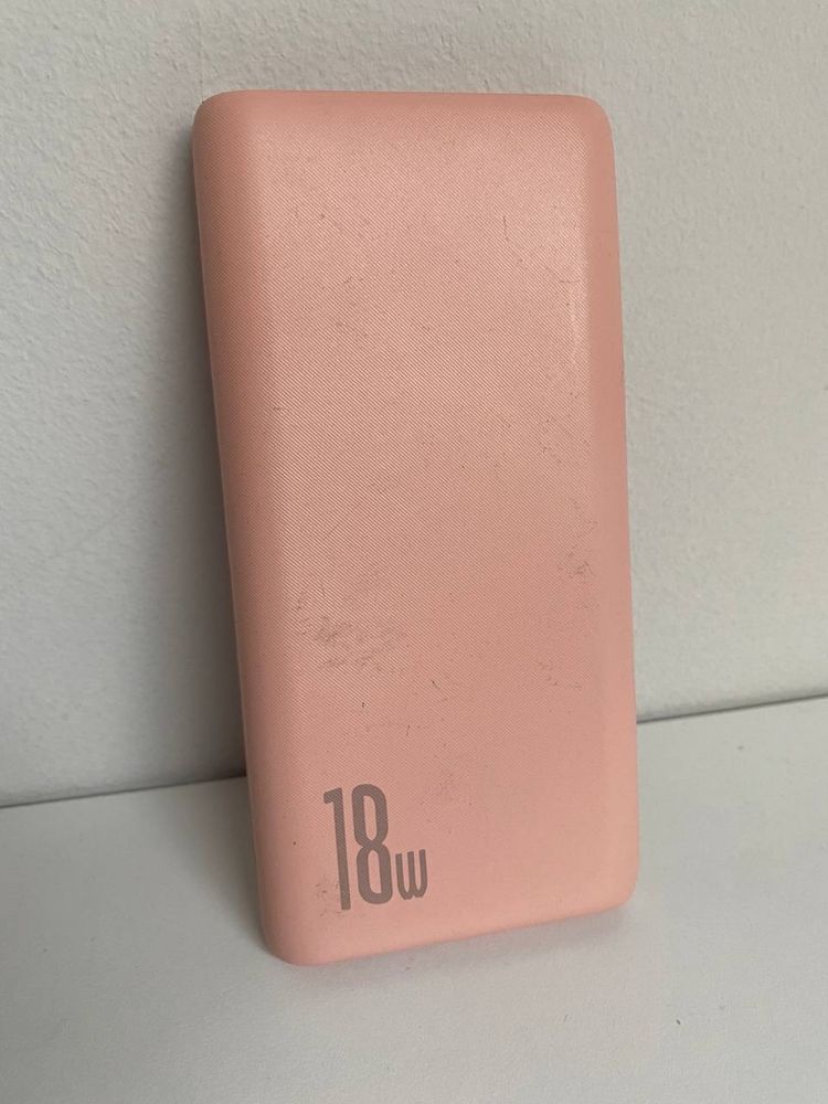 Power bank Baseus w kolorze różowym