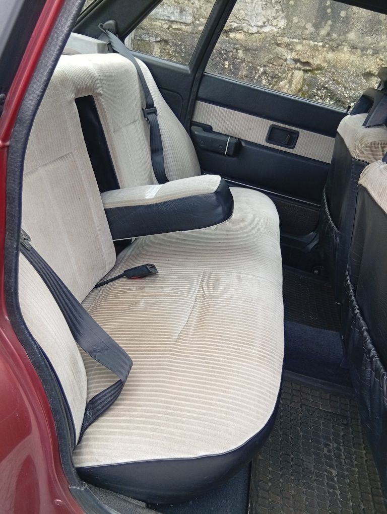 Volvo 244 turbo redblock