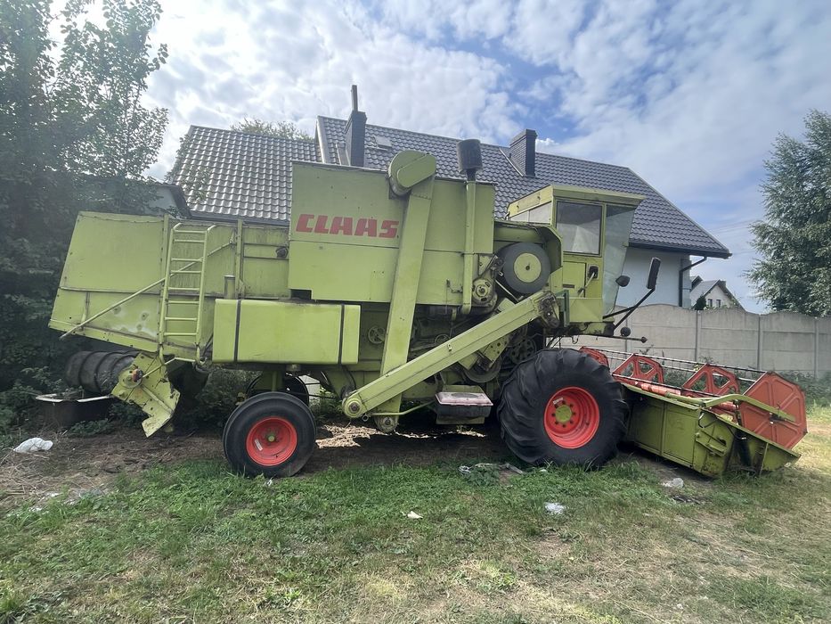 Claas dominator 85
