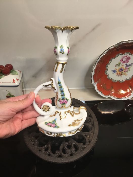 Castiçal em porcelana pintado à mão